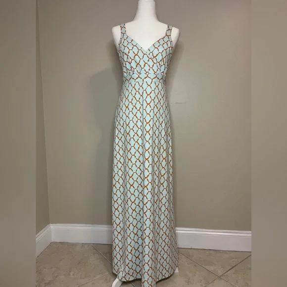 eyelet maxi dress Off White Eyelet Lace Sleeveless Maxi Dress